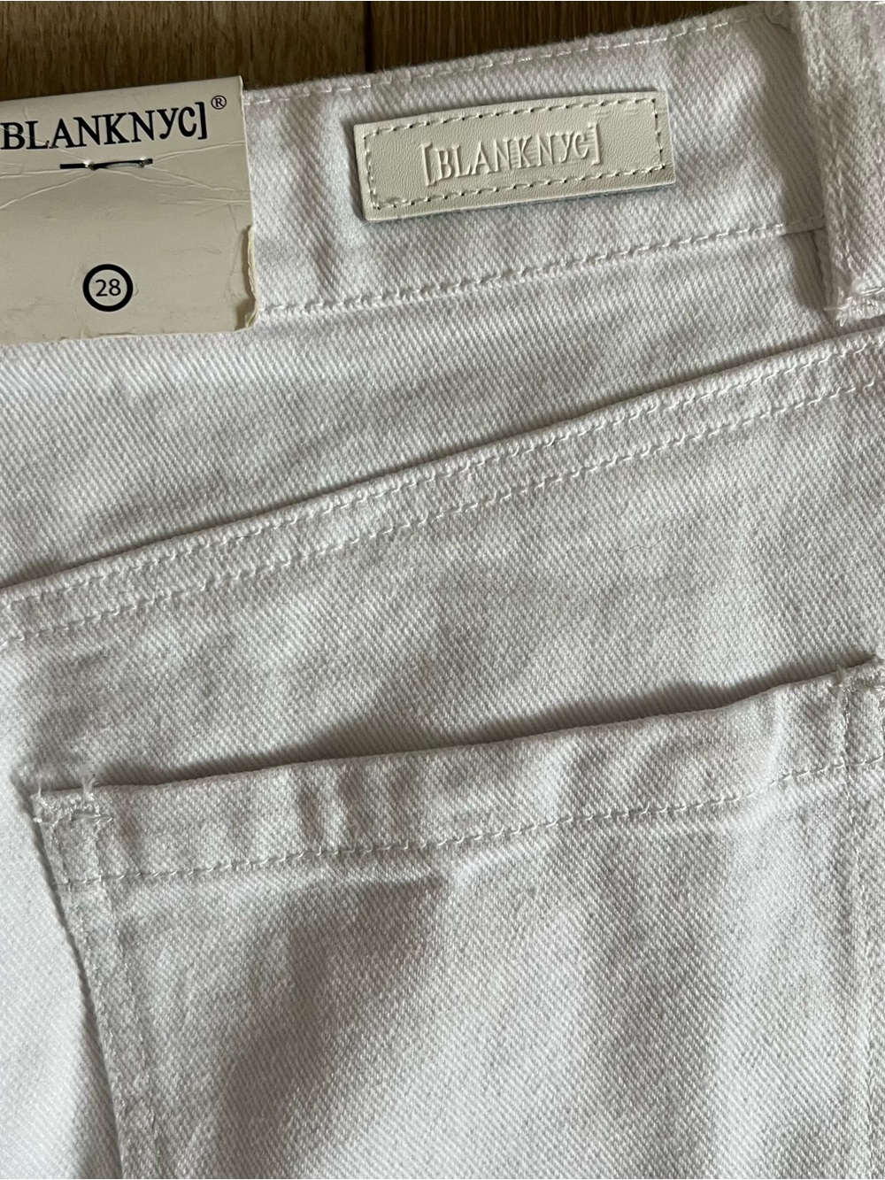NWT Blank NYC White Denim Mini Skirt with Metallic Beaded Fringe size 28 - Picture 8 of 8